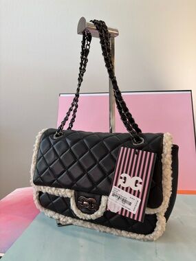🖤 Gilda Paris NWT Quilted Black Vegan Leather Bag with Faux Shearling Trim ✨